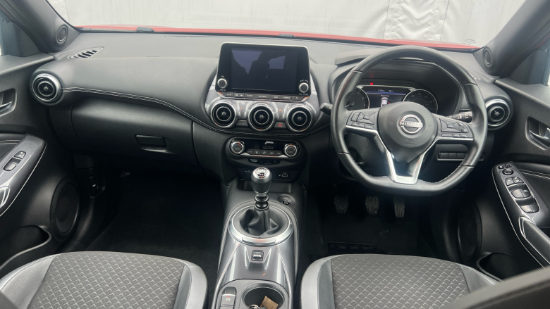 Nissan Juke 1.0 DiG-T 114 N-Connecta 5dr Petrol Hatchback